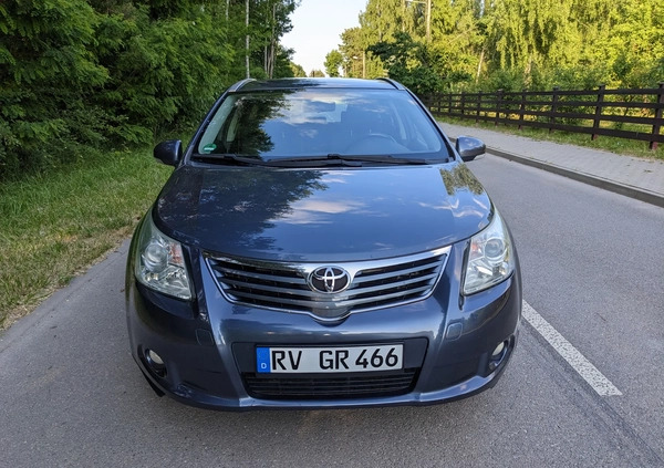 Toyota Avensis cena 25900 przebieg: 260000, rok produkcji 2009 z Andrychów małe 781